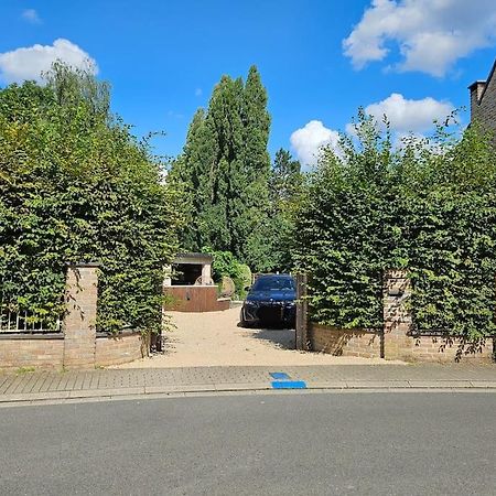 Camper Met Sauna En Zwembad In De Rand Van De Vlaamse Ardennen Hotell Haaltert Exteriör bild